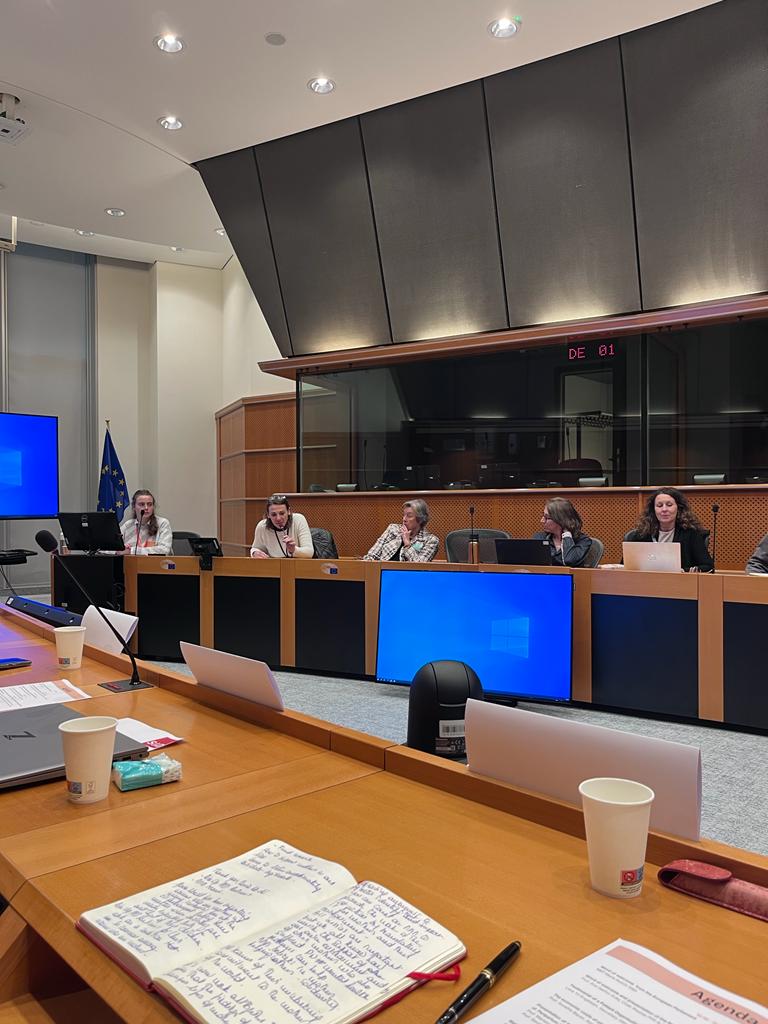 RiseupPPD's tweet image. Wrapping this amazing launching event with a #QandA session

🤰👩‍👩‍👧‍👦👨‍👩‍👧‍👦🙌👏🙏

@MMM4Mothers @anaganhoavila @NakicRados @MariMoura_Ramos @a_annettemaria @dralaing @MHealthResearch 

#RiseupPPD
#peripartumdepression
#maternalMHmatters