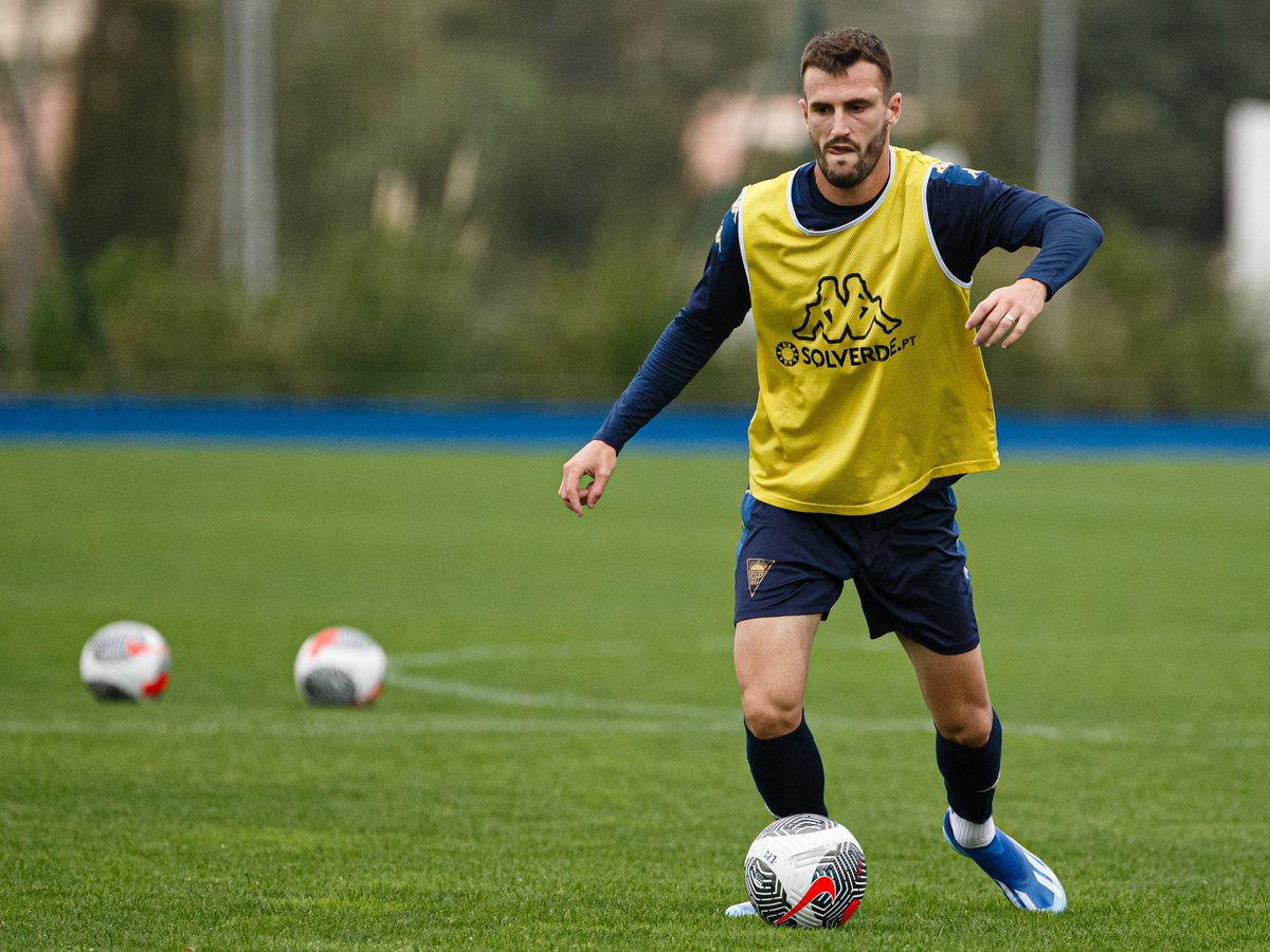 Nunca perder lo que nos hace vivir, la sonrisa y la felicidad! Todo llega con trabajo y sacrificio 😃