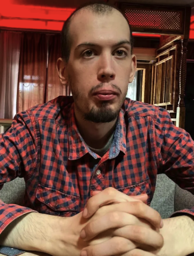 bad_immigrant's tweet photo. Antifascist Lev Skoryakin was kidnapped from #Kyrgystan and brought back to #Russia where he was tortured and is now in custody in #Moscow, awaiting trial in moscow for his political views and believes. #Antifascism https://t.co/oxxg9fWrkD