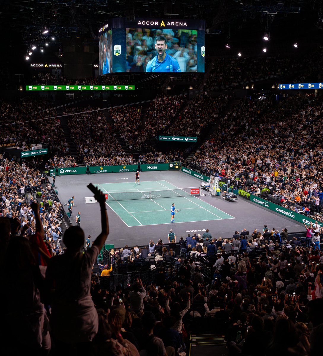 Hang it in the Louvre. The moment Djokovic defeated Dimitrov to win his 40th Masters 1000 title 🖼️ #RolexParisMasters