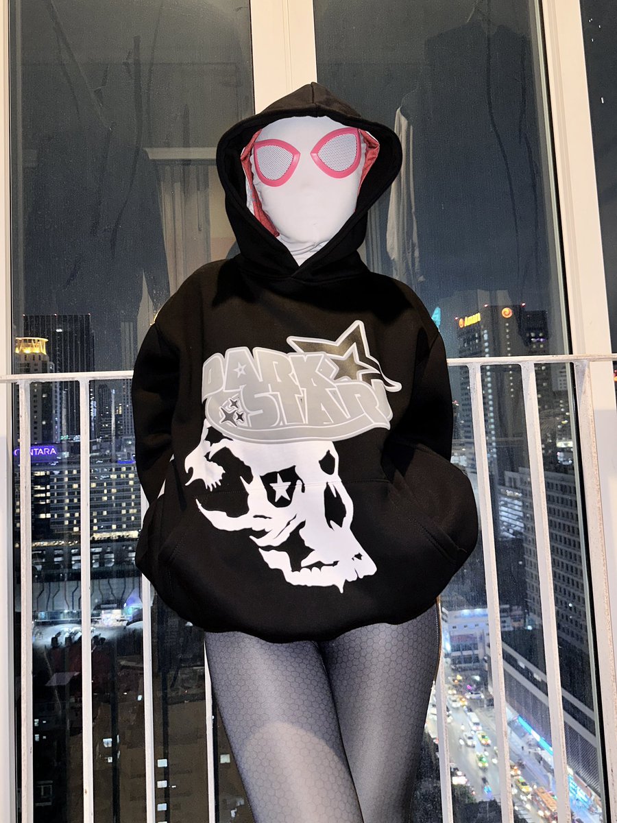 ulyreee's tweet photo. 🖤✨ https://t.co/uvXBF2G0s3