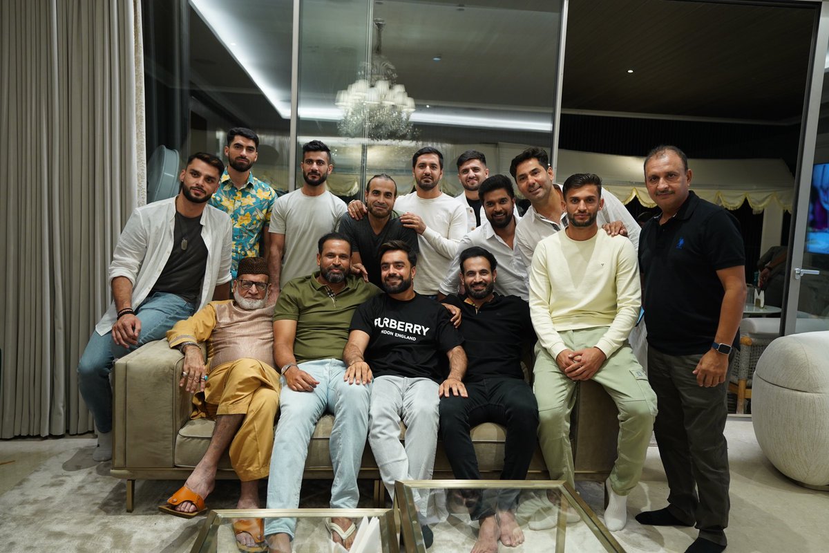 Afghanistan players visited Irfan Pathan's home last night. - A lovely moment.