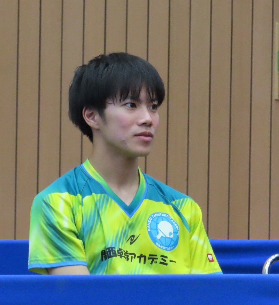Mol28saki2024's tweet photo. 2023後期日本リーグ
ホームマッチ
関西卓球アカデミーvsシチズン時計 at関西大学高槻キャンパス
2023.11.07

#石黒翼 選手

最初ボールと戯れていると思ってました😅
違いますね、きれいな球体か確認してたんですね https://t.co/eF795Yg5bw