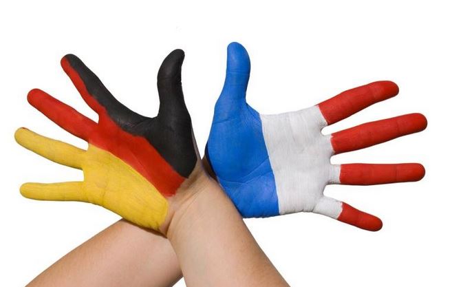 Eazylang tweet media