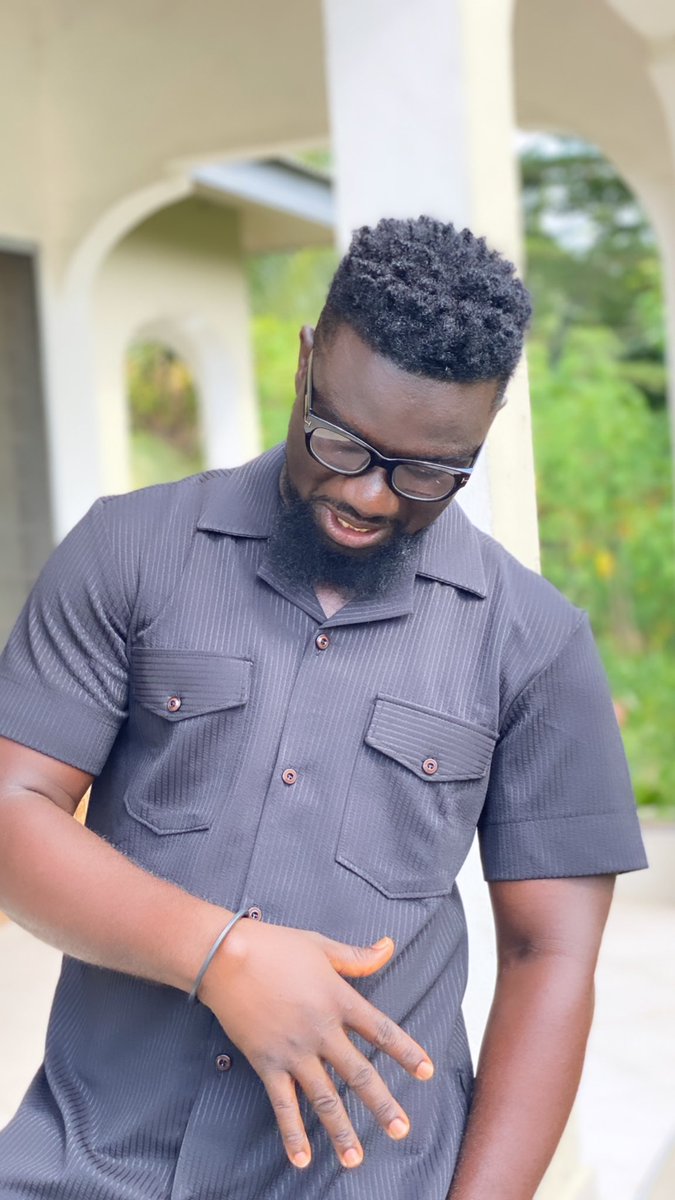 kaba_lii's tweet photo. I am strong not because I go to Gym but because I get Jesus .
#kabalii
#kabamusic
#theklassictailor https://t.co/GWo9ydQSAs