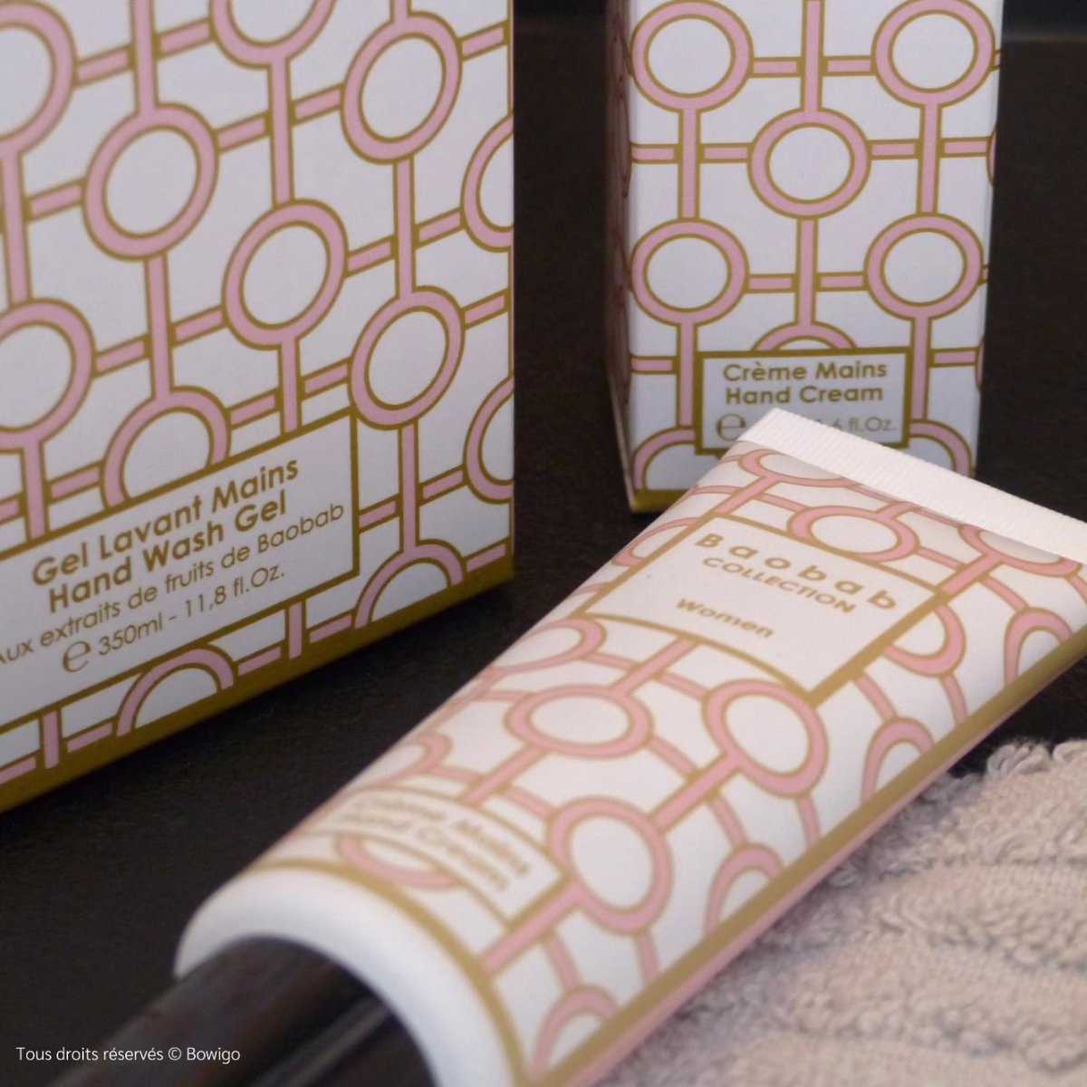 bowigo's tweet photo. Sublimez votre routine avec Bowigo ! 🌷Notre crème mains Baobab et gel lavant ajoutent luxe et fraîcheur. Disponible chez Bowigo. 🌸
.
#interiordesign #homedecor #designer  #shoponline  #home #decoration  #design  #auvergne #loire #saintetienne #auvergnerhonealpes #lyon #candle https://t.co/hcivLWUxr8