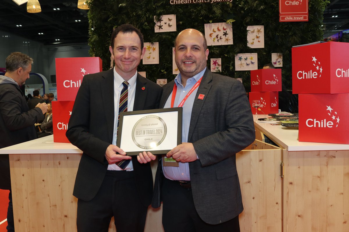 ¡Chile brilla a nivel mundial 🤩✨! Grandes noticias para el turismo, porque en la 2ª jornada de <a href="/WTM_London/">World Travel Market (WTM) London</a> nuestro país recibió el premio “Best in Travel 2024” de la reconocida revista y guía de viajes <a href="/lonelyplanet/">Lonely Planet</a>, como uno de los 10 destinos imperdibles para visitar. ✈️🇨🇱👏