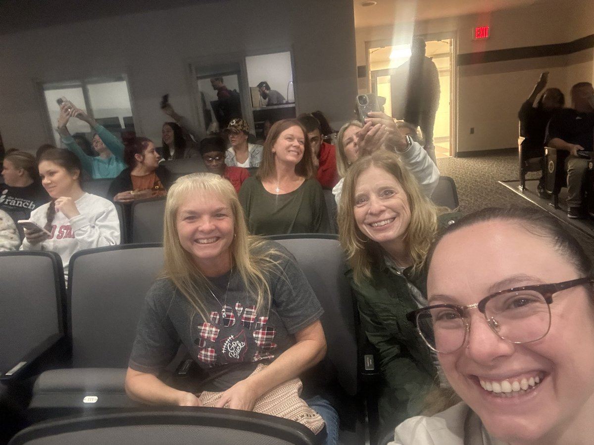 Kicking off the Innovation conference with a group selfie #WCSProud