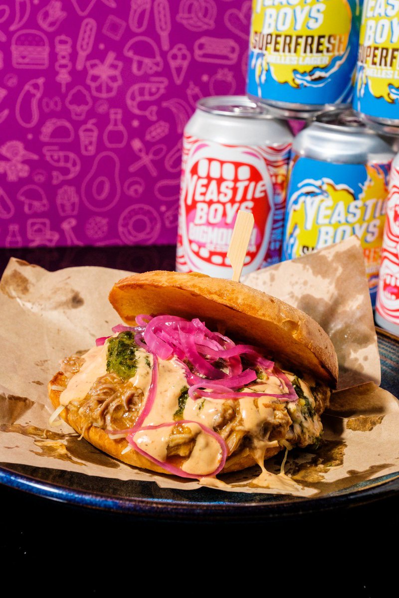 Dine Out tweet media