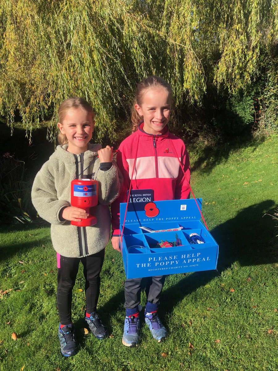 OPS_OratoryPrep's tweet photo. Well done to OPS sisters, Sophie and Amy, for their hard work supporting the #PoppyAppeal during the half term holidays.

@PoppyLegion @BerkshirePoppy #UnlockCommunity #OPSCommunity https://t.co/B1WN9ptWbH