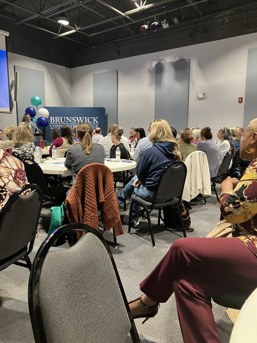 jbiserbryan's tweet image. Excited to be a part of #ConnectionsDay with @CTE_BCS and @Brunswick_CC.  Building partnerships for the success our our Brunswick County Students.