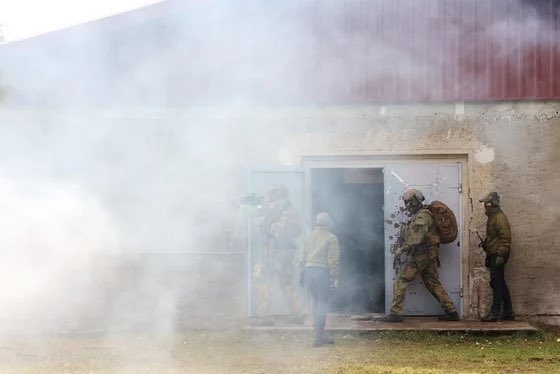 Norway, together with allied partners, is helping to train more than 50,000 Ukrainian soldiers this year. More than 300 Norwegian instructors are contributing to the training of Ukrainians, both at home and abroad #EUMAM #StandWithUkraine