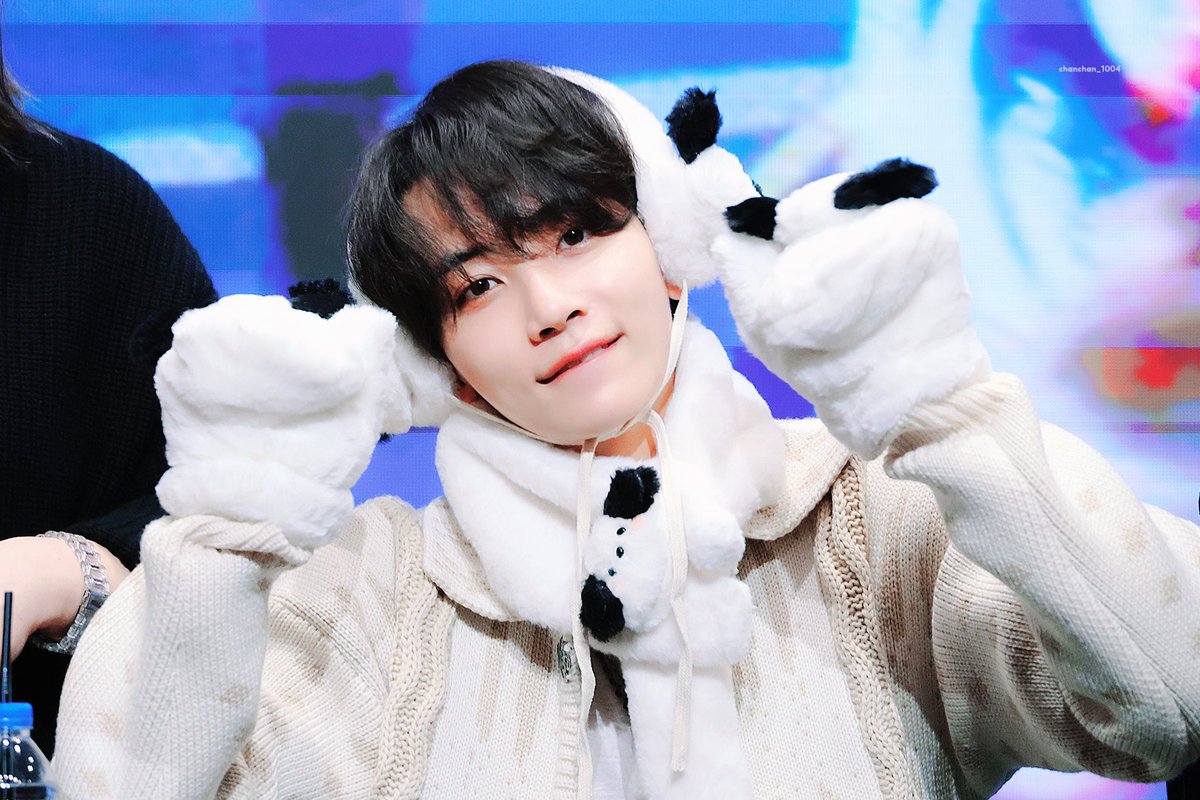 HANY__1004's tweet photo. 정한이 내가 낳을걸.. https://t.co/DVSHj6NBDc