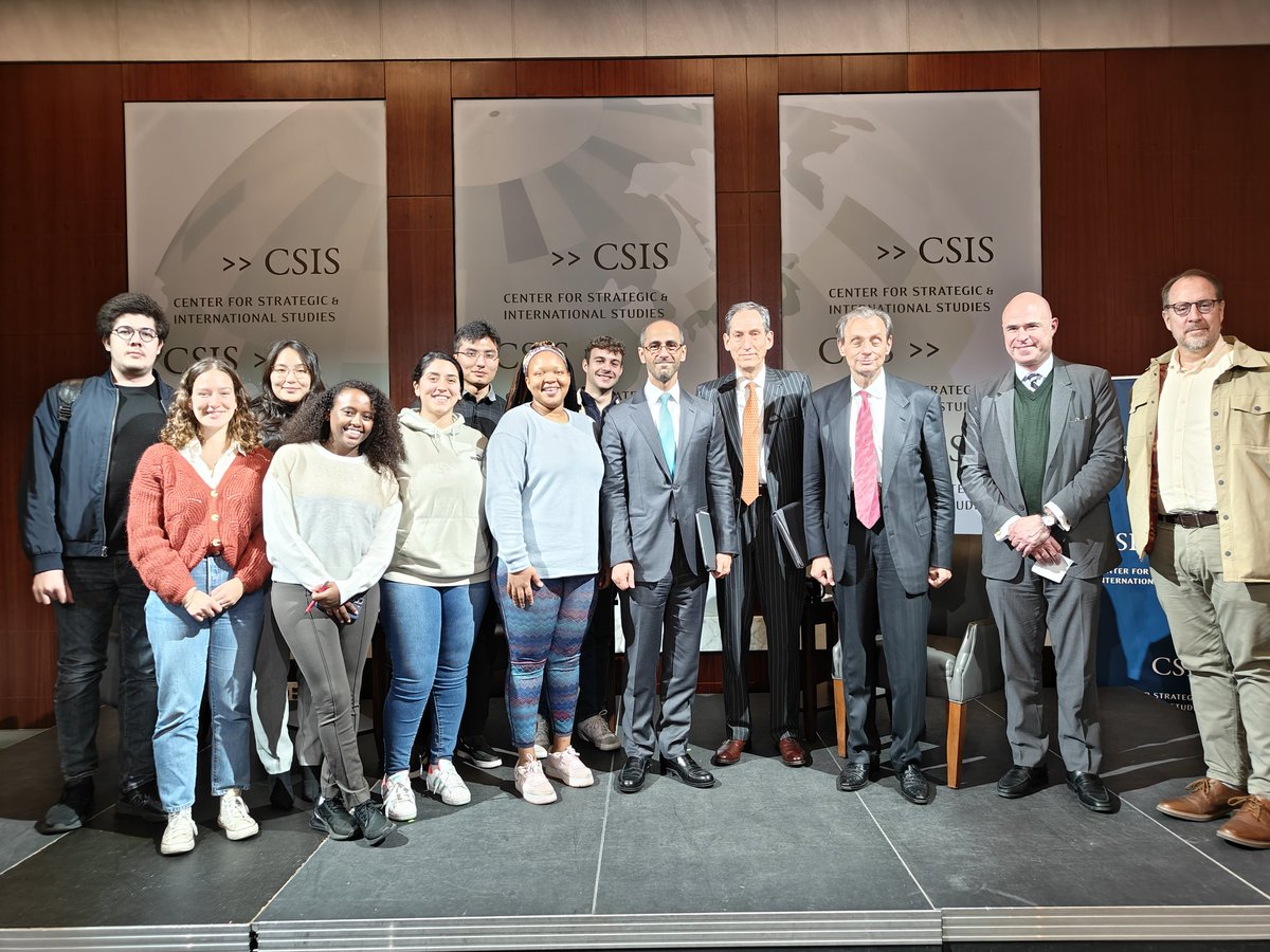 seanmcist's tweet photo. Taking students to listen to Sh. Nawaf Al-Sabah of Kuwait Petroleum talk about global energy transition @CSIS. @bauintdc @GPInstitute https://t.co/BpoaMZpwQZ