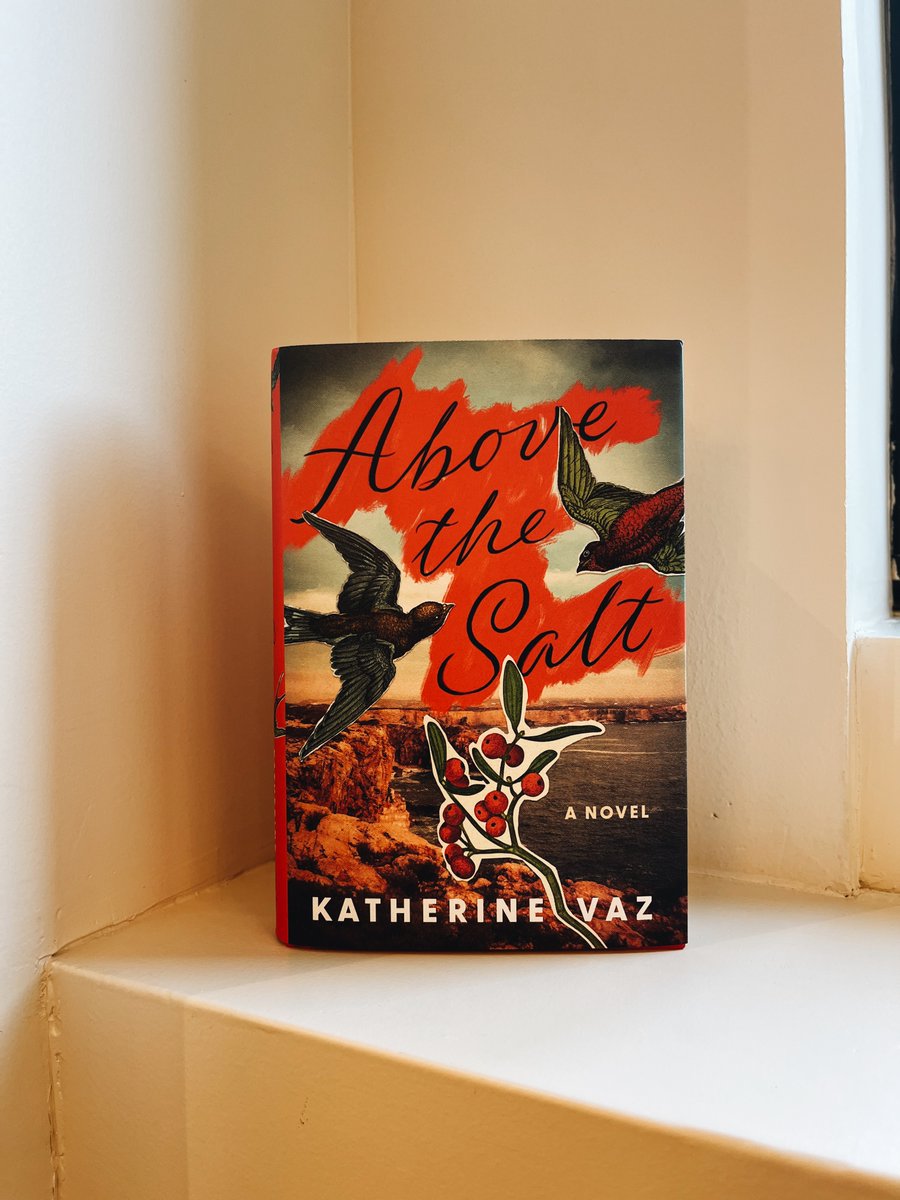 Flatironbooks's tweet image. Happy book birthday to ABOVE THE SALT by @katherine.vaz.94! 🌸 Above the Salt is a sweeping love story that follows two Portuguese refugees who flee religious violence and reignite their budding romance in Civil-War America. #AbovetheSalt #historicalfiction #FlatironBooks