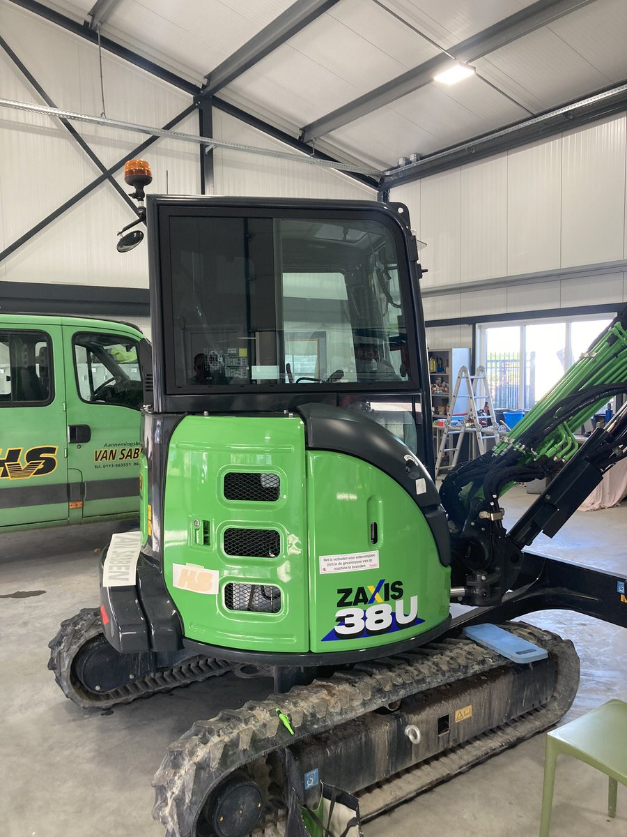 VanSabbenbv's tweet photo. Stickeren de nieuwe ZX38 u6 🤩 https://t.co/HTGaSHIqqj