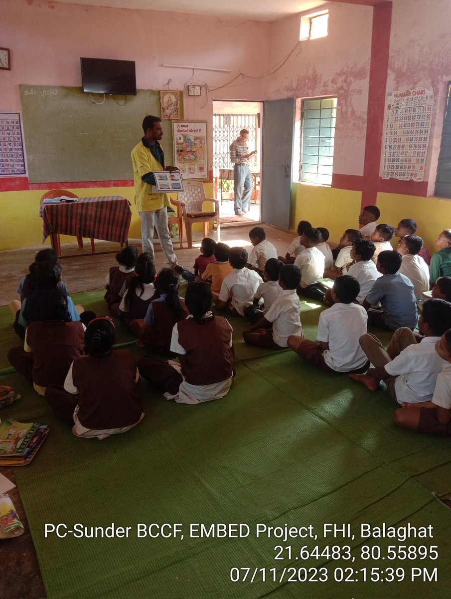 Towards Malaria Free Future! @FamilyhealthIn Balaghat is Orienting School students on Malaria elimination #Embed2EndMalaria #MalariaFreeIndia @sksomya @collectorbalagh @schooledump @kanchansingh87 @JansamparkMP @HimanshuJayswar @nvbdcpmohfw