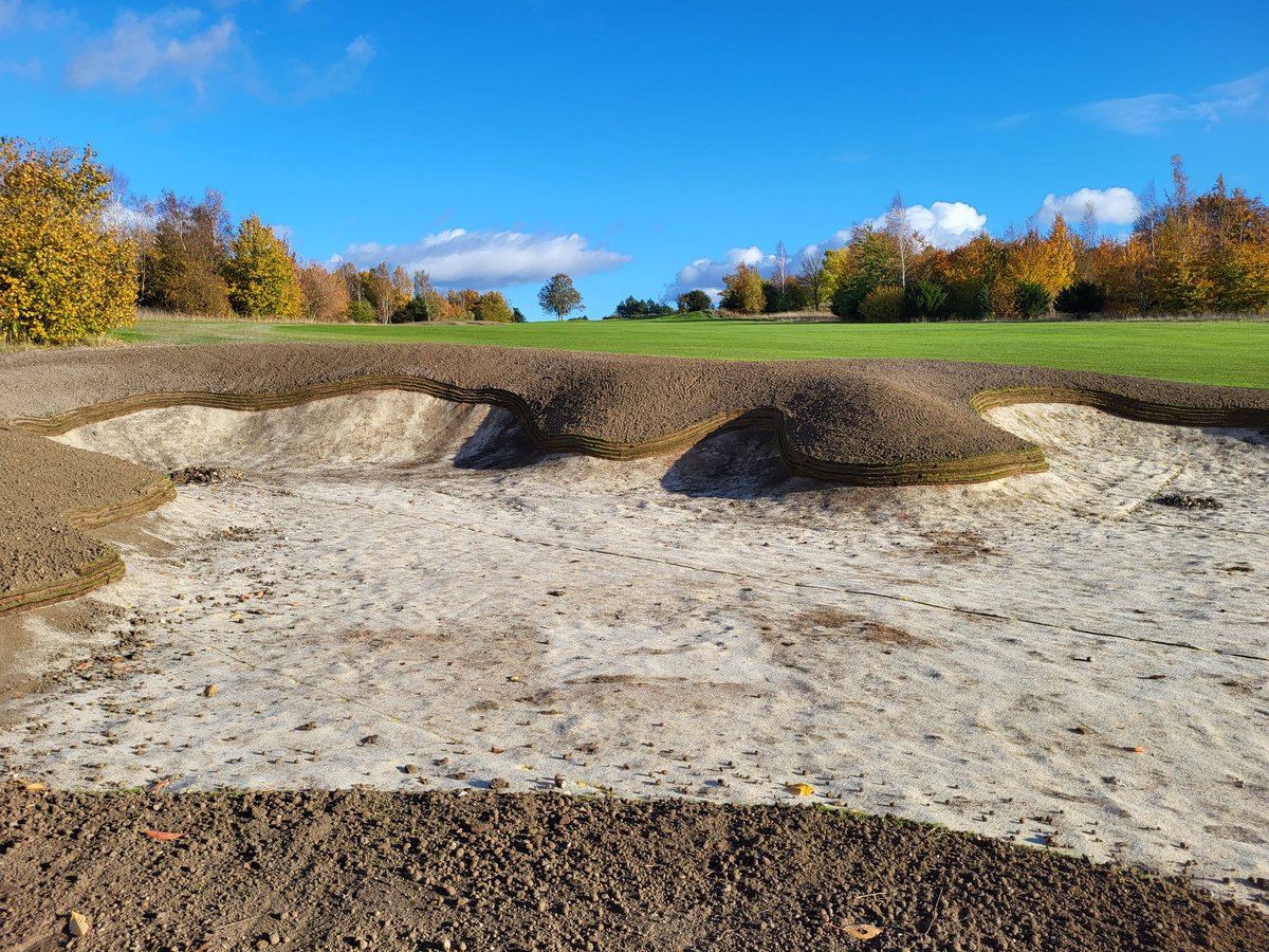 Aaron Bowen tweet media