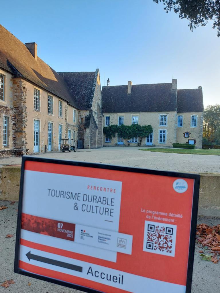 Françoise GATEL (@francoisegatel) on Twitter photo 🙏🏻 Merci aux partenaires des petites cités de caractère #Etat, <a href="/sarthefr/">Département de la Sarthe</a>, <a href="/paysdelaloire/">Pays de la Loire</a> pour l’organisation et l’accueil du colloque sur le tourisme durable à la remarquable abbaye de l’Épau <a href="/FrancePcc/">Petites Cités de Caractère France</a> <a href="/MinistereCC/">Ministère de la Culture 🇫🇷</a> #LeMans 🙏🏻 Merci aux partenaires des petites cités de caractère #Etat, <a href="/sarthefr/">Département de la Sarthe</a>, <a href="/paysdelaloire/">Pays de la Loire</a> pour l’organisation et l’accueil du colloque sur le tourisme durable à la remarquable abbaye de l’Épau <a href="/FrancePcc/">Petites Cités de Caractère France</a> <a href="/MinistereCC/">Ministère de la Culture 🇫🇷</a> #LeMans