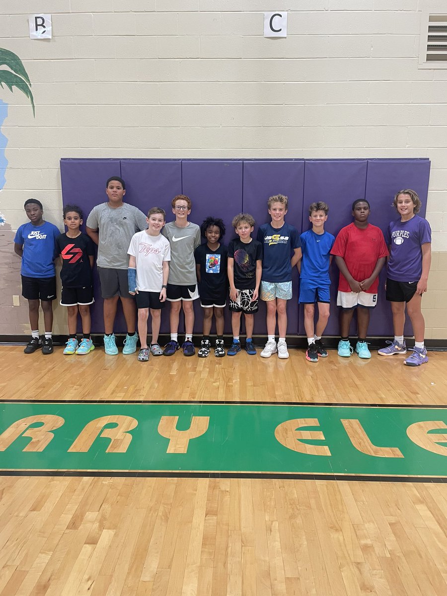 Big Congrats to our 6th Grade Boys Basketball Athletes that earned the All A and A/B Honor Roll! 

Kaiden Moore, Kaydon Banks, Garrett Pearson, Parker Collins, Blake Thomas, King Bonds, Silas Shirley, Kip Walden, Ace Hankins, Camdyn Bibb and Henry Phillips.