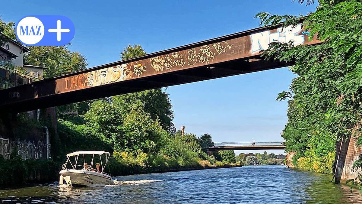 maz_online's tweet photo. Potsdam tilgt Kriegsverbrecher aus Straßenverzeichnis https://t.co/YunR580jve https://t.co/jeLRTKqKT7