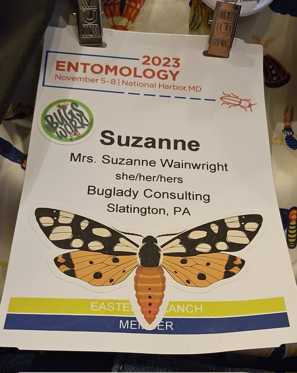 BugladySuzanne's tweet photo. Super excited to be presenting on "black market microbials" today at #EntSoc23 #microbials https://t.co/HY2PPDmO4p