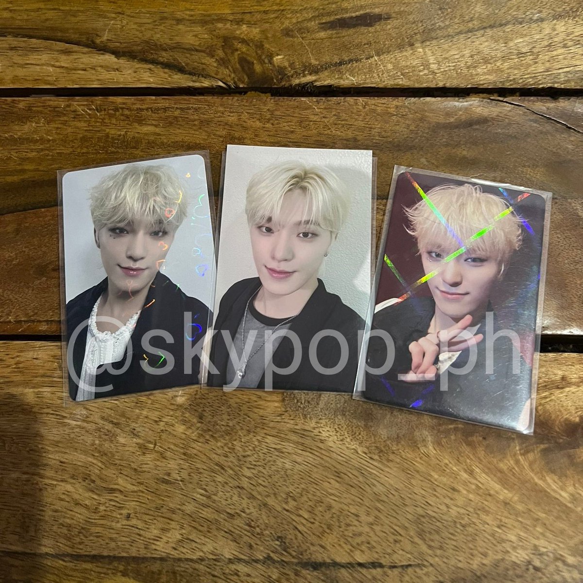 skypop_ph's tweet photo. ☁️ • #skypopphGAs • 11.11 GIVEAWAY

𝐃𝐢𝐧𝐨 𝐑𝐚𝐧𝐝𝐨𝐦 𝐏𝐡𝐨𝐭𝐨𝐜𝐚𝐫𝐝𝐬

☁️ like &amp; rt this tweet 
☁️ must be following @skypop_ph
☁️ reply "Follow tour ticket cutie ✨"
☁️ willing to shoulder sf

- 3 winners will be announced on 11.11! 💖✨ Good luck 🤍✨ https://t.co/j0PKbx4t6H