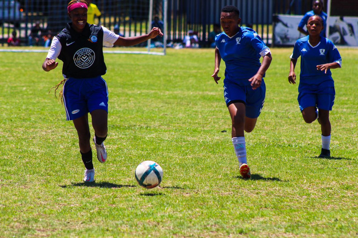 JVWGirlsFootbal's tweet image. “The beauty in being blessed with talent is rising above doubters to create a beautiful moment.” -Kobe Bryant

#jvwdevelopment #girlsdevelopment