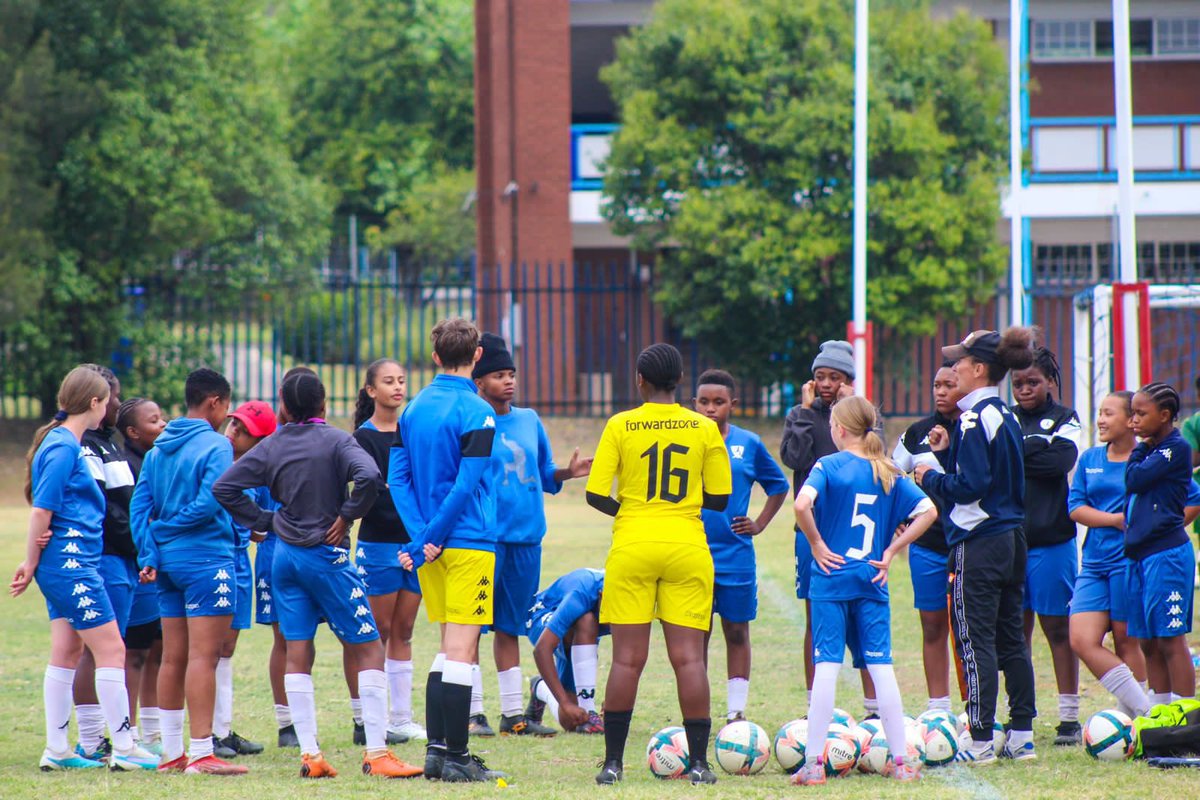 JVWGirlsFootbal's tweet image. “The beauty in being blessed with talent is rising above doubters to create a beautiful moment.” -Kobe Bryant

#jvwdevelopment #girlsdevelopment