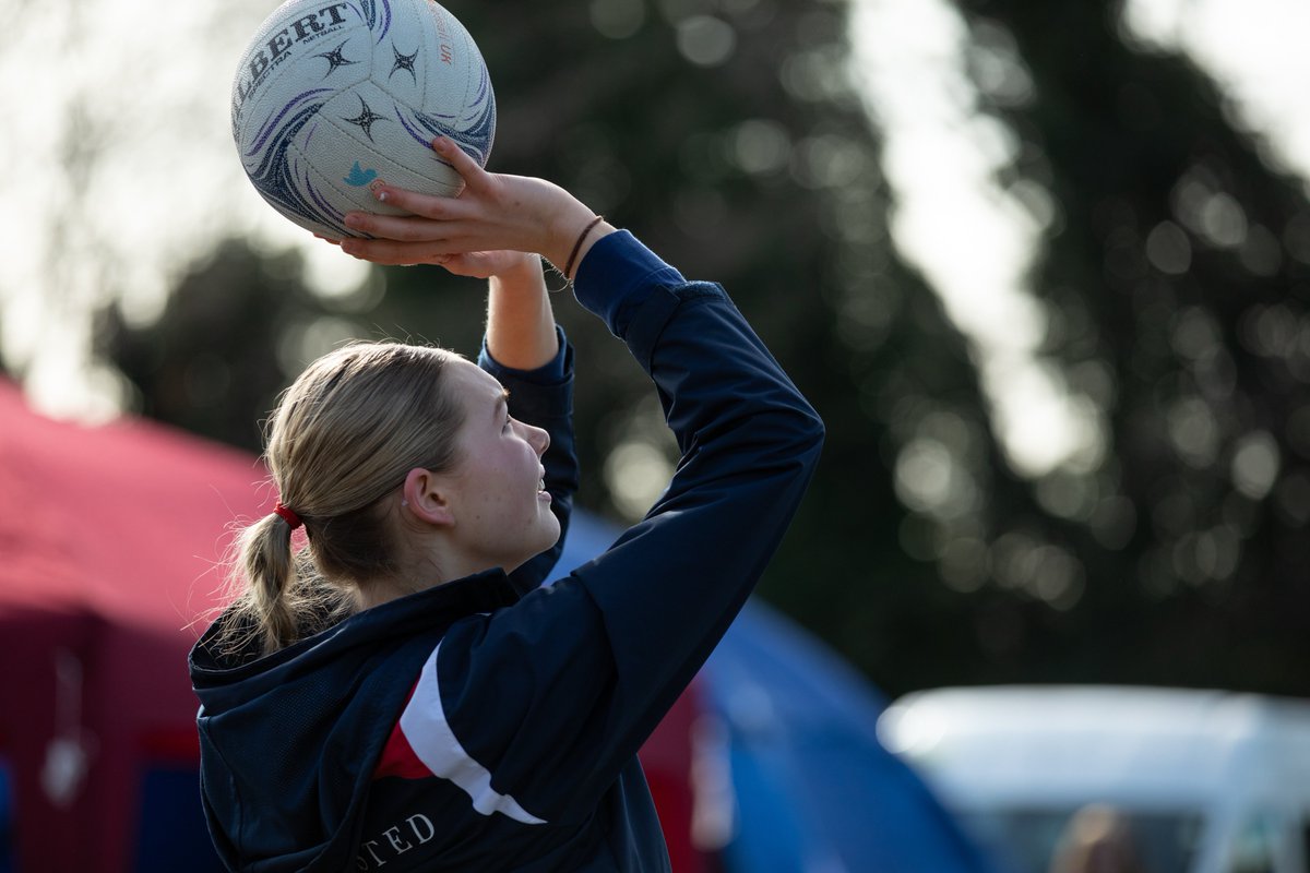 Boosting Participation and building confidence: @berkhamstedsch x @SaracensMavs We're thrilled to announce our new partnership with @SaracensMavs Netball, a @NetballSL franchise. Read more here: berkhamsted.com/boosting-parti…