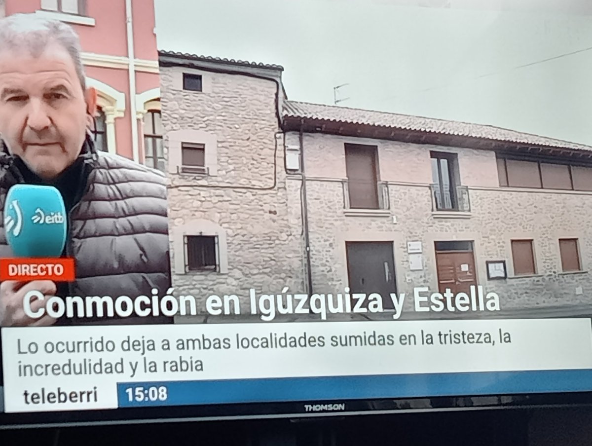 Aspaldiko partez teleberria ikusten ikusi dut albiste dramatiko bat Urbasan gertaturikoa. <a href="/euskaltelebista/">ETB</a> ren irudietan Estella eta Egúzquiza ageri dira.  Hain zaila zaizue euskarazko toponimia erabiltzea? Gero eta okerrago 🤦🏽‍♀️🤦🏽‍♀️🤦🏽‍♀️🤦🏽‍♀️🤦🏽‍♀️