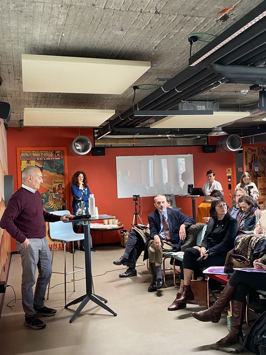 🔴 [LIVE] Professor Ángel López Nicolás from <a href="/UPCToficial/">Universidad Politécnica de Cartagena | UPCT</a> presents the results of his #WorkingPaper on GGD effects of the unofficial Commission proposal on the revision of the Tobacco Tax Directive #TTD. 

Find the full working paper here ➡️ bit.ly/40zfkHW