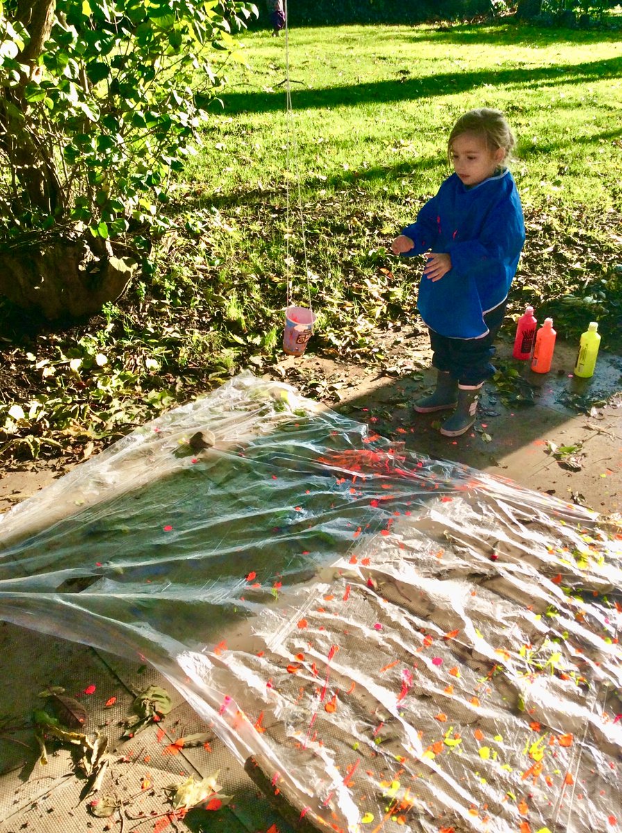 DoBPrimary's tweet photo. Today class 1 created their own fireworks!
The children have been spinning paint and making some wonderful patterns.
#dobps #doningtononbain #fireworks #paintpatterns https://t.co/3Vp4jcS5dY