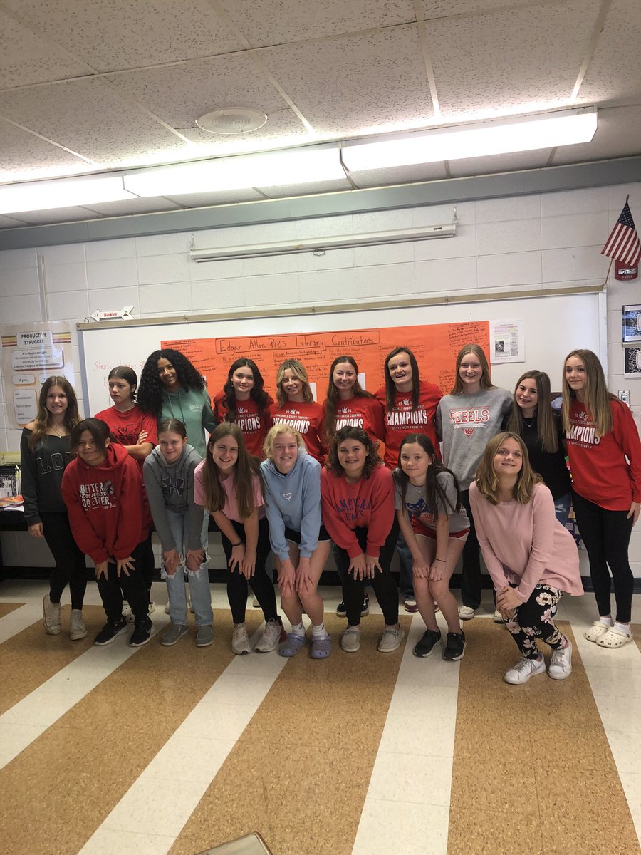 WLHGirlsTrack's tweet photo. XC Champs pay a visit to West Middle School today https://t.co/xs0di0CAIO