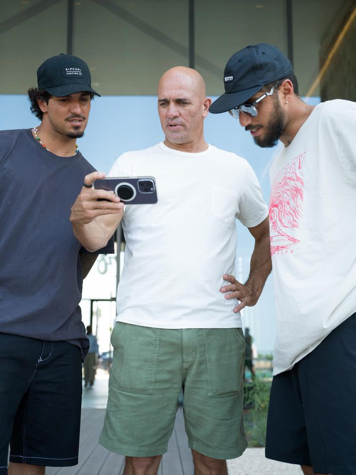 Quando 16 títulos mundiais se encontram por aí... 🤩🇧🇷🐐🏆

📸 <a href="/baronisfilms/">Bruno Baroni</a>

#WSLBrasil