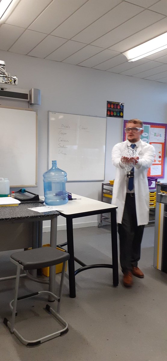 GSPSCalmC's tweet photo. @GSPSRussia had an explosive science lesson yesterday at @NorthLivAcademy - thank you for inviting us! https://t.co/V4tZc3g84Z