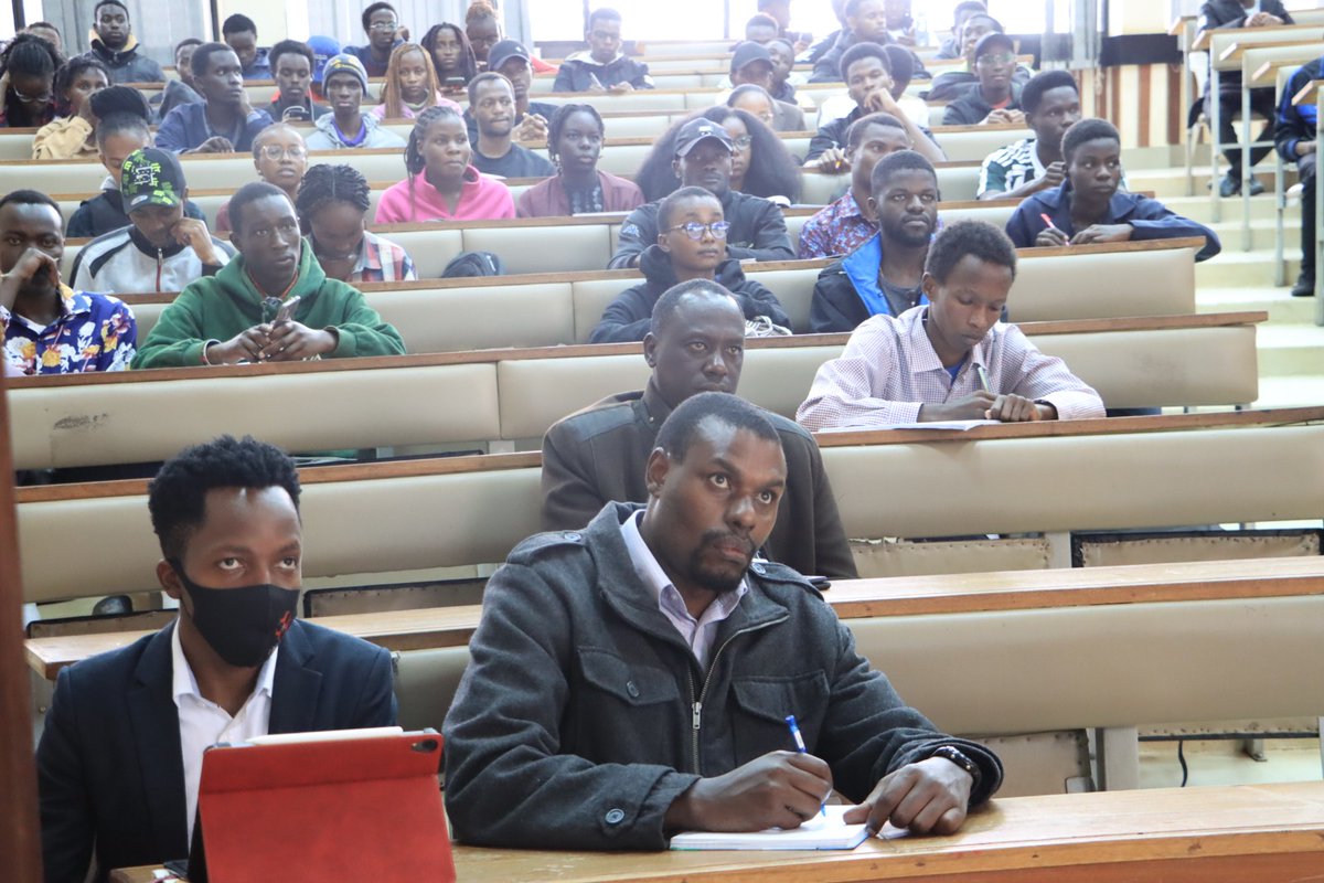 DeKUTkenya's tweet image. Today, Tuesday, 7th November 2023, Professor Nitta Takahiro, a Professor of Electrical, Electronic and Computer Engineering at Gifu University, Japan, offered a Public Lecture on University Research from a Physics Perspective. 
 #Research #ElectricalEngineering #PublicLecture