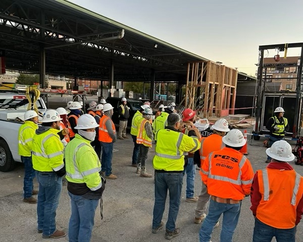 BuildANDRES's tweet photo. Great morning for a safety stand-down at our #PearlLofts project near the @dallasfarmersmarket in Downtown Dallas! https://t.co/1g26fNyi5K