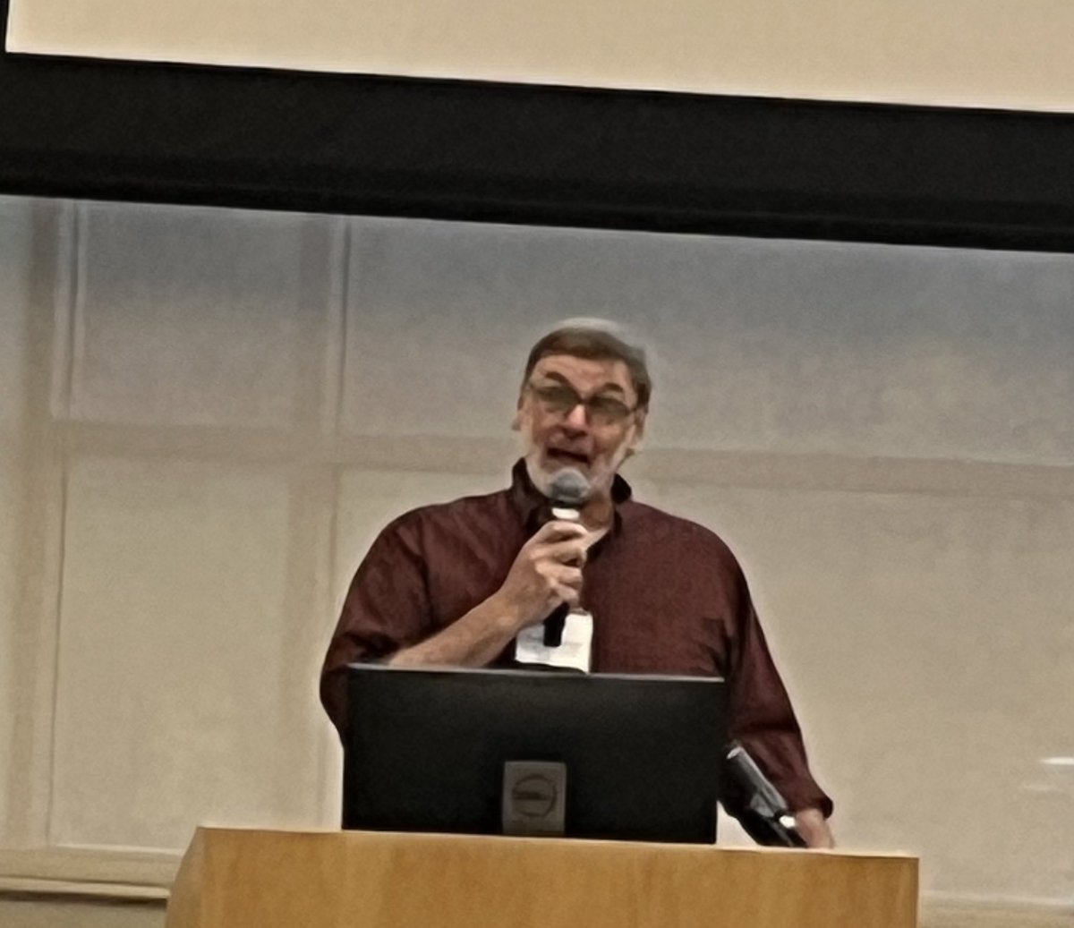 LeslieParise's tweet photo. Thanks to Todd Prichard and Beth Bradley in Nutrition and Food Sciences in @UVMCALS for leading a UVM GO group on local food production as recognized at @uvmvermont Academic and Student Leadership Meeting. https://t.co/uHESJ0fY40