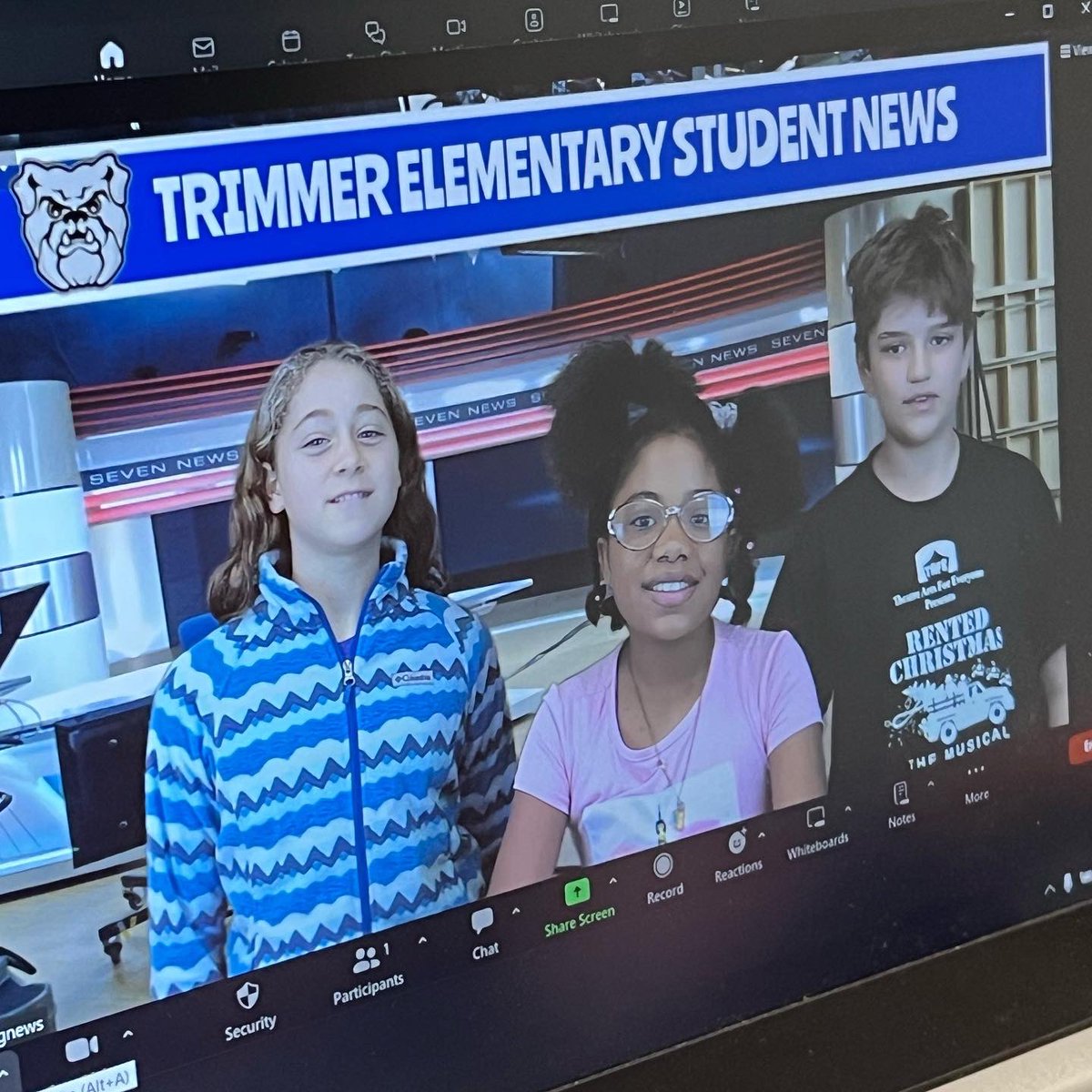 Our news crew debuted a new green screen background today which allows our anchors to be seen without blocking the news logo! Looking good, team! #wyasd #wyproud #studentnews #studentnewsprogram