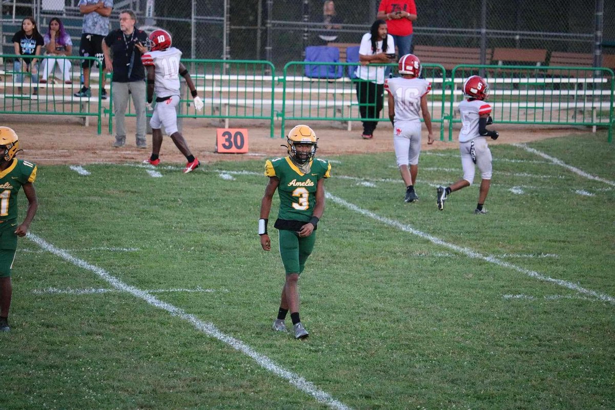 Blessed to receive ‼️
1st Team all District -“Kick return”
1st Team all District -“Linebacker”
1st Team all District -“wide receiver”
<a href="/ZiayahnJackson/">Coach Z</a>