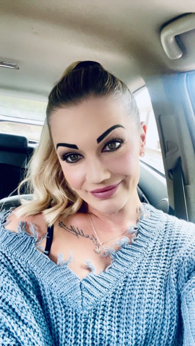 Home sweet home.. &hearts;️ https://t.co/42y0Iv7JQ8<a href="/tag/redhead"class="tags"><span>#redhead</span></a>