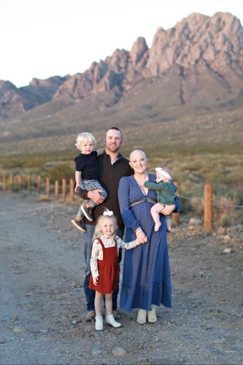 CoachNDreiling's tweet image. So proud of @AlexaDreiling and how she is fighting.  Puts her brave face on every damn day for her kids and shows that this disease isn’t in control of anything! Any and all support goes a long ways so reach out to those and join the fight! #BeBrave #BreastCancerAwareness