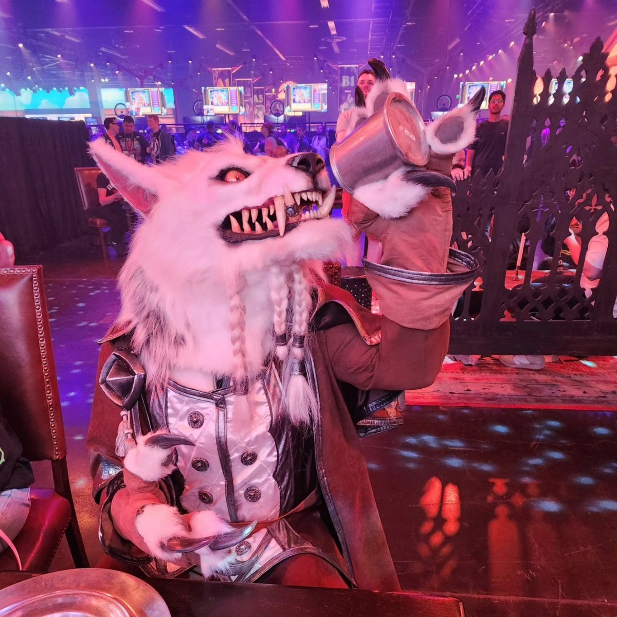 Kazulcosplay's tweet image. My husband @FrosteeFox as Genn Greymane!

I have mixed feelings about all the installations at Blizzcon. On one hand, they were cool! Looked really good for photos. On the other hand there was no were to sit compared to how many people were around. #blizzcon2023