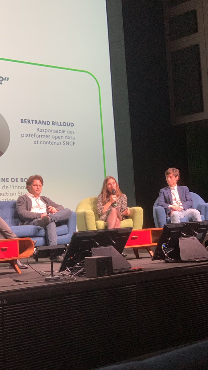#MeetUpGreentech

« Élargir l’offre de mobilité ça ne veut pas dire élargir l’offre partout de la même façon mais de proposer des solutions sur mesure qui tiennent compte des spécificités locales. »

Sandrine De Boras, Responsable de l’innovation <a href="/transdevFR/">Transdev France</a> 

#mobilitedurable 🚋