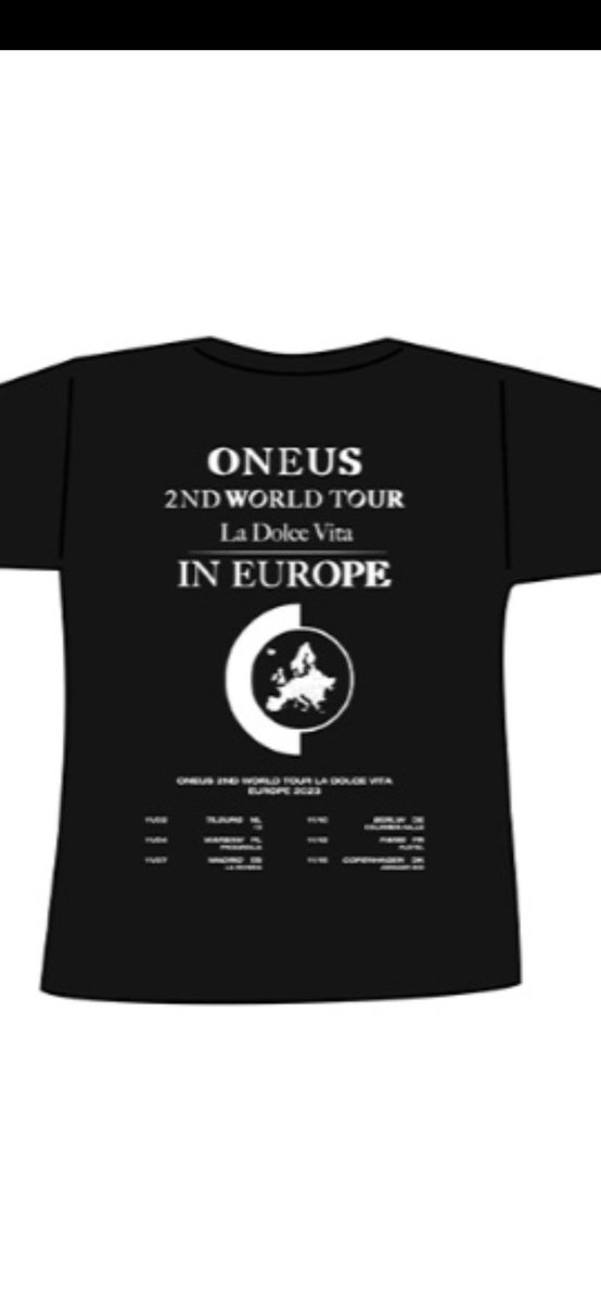 ‼️‼️ в Україні надзвичайно маленька фанбаза ONEUS, тому про це треба говорити ‼️‼️
офіційний мерч до туру ONEUS по Європі, де Крим вказаний як частина України (😍), сама Україна ніби трішки більша (😅) і де немає країни — терористки. 
ONEUS — ❤️
(1 і 2 фото тг — канал /oneus.ua)