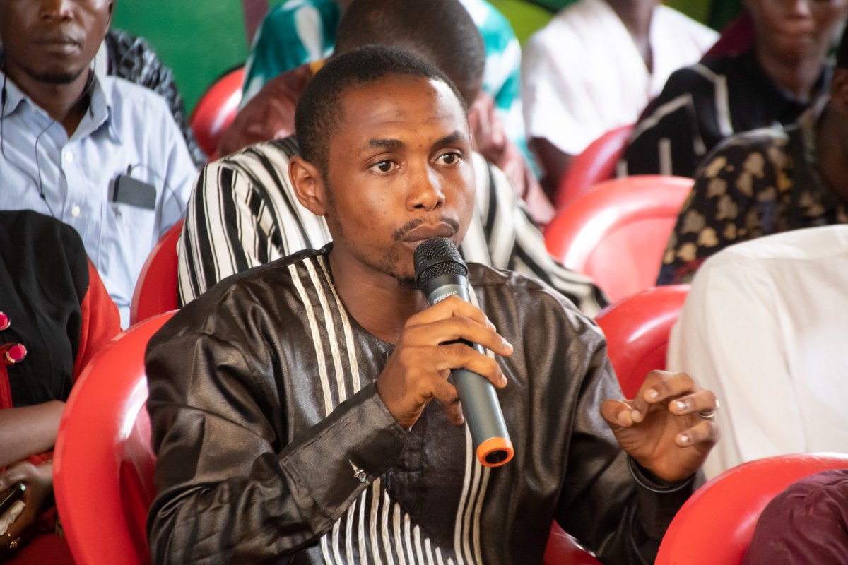 ablogui's tweet photo. 📢 Nos sessions d’information sur la lutte contre la désinformation et les propos haineux continuent à Conakry.
ℹ️💬 Après Ratoma et Dixinn, place à la commune de Matoto où nous étions ce samedi 04 novembre 2023 avec les citoyens dans le cadre du #ProjetIMPACT.
#ABLOGUI #KIBARO https://t.co/xUmpdSDVVf