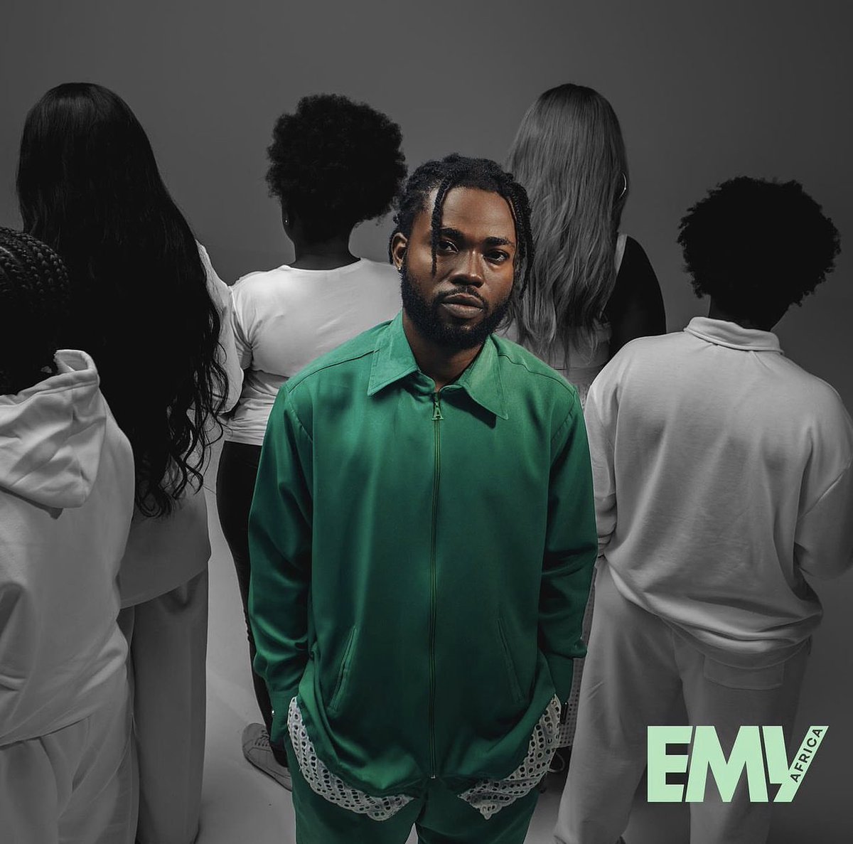 theyawofosu's tweet image. .@KojoJuniorr’s work is admirable. Within a short space of time, he has garnered a good following with his witty voiceovers and video content. He has a place in the new #EMYAfrica magazine. 

#GenerationNow