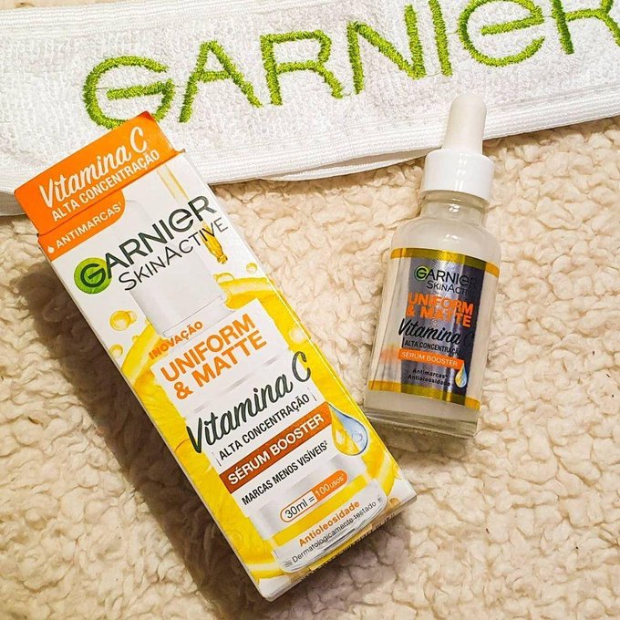 Sérum Facial Antimarcas Garnier Uniform & Matte Vitamina C, 30ml