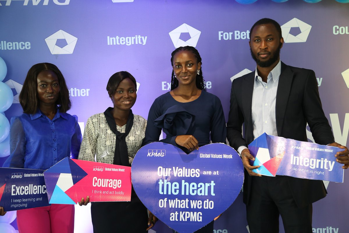 KPMG_NG's tweet photo. Empowered by our Values, we kicked off our Global Values with an incredible discussion on Integrity.

From 6 - 10 November 2023, we will focus each day on one of our five values - Integrity, Excellence, Courage, Together, For Better.

Of course, we had fun while at it. https://t.co/UbDlqVoMPS